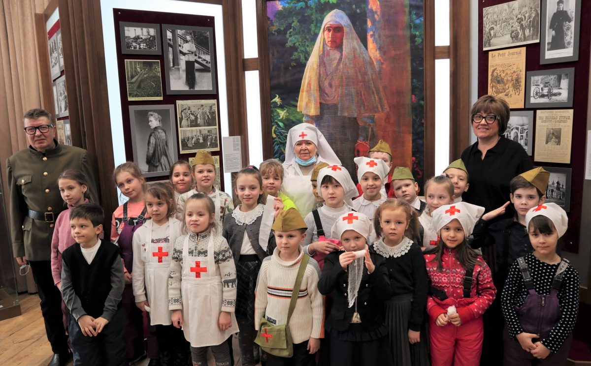 12 февраля наш музей посетили юные вокалисты Архиерейской детской певческой капеллы «Октоих» из города Екатеринбурга, руководитель Ирина Кубис.
