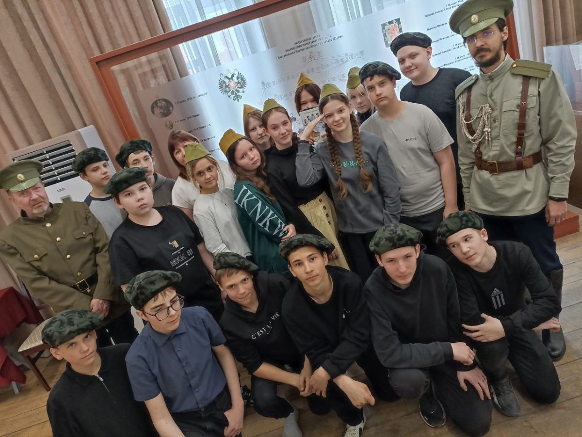 Нам всем завещана Россия